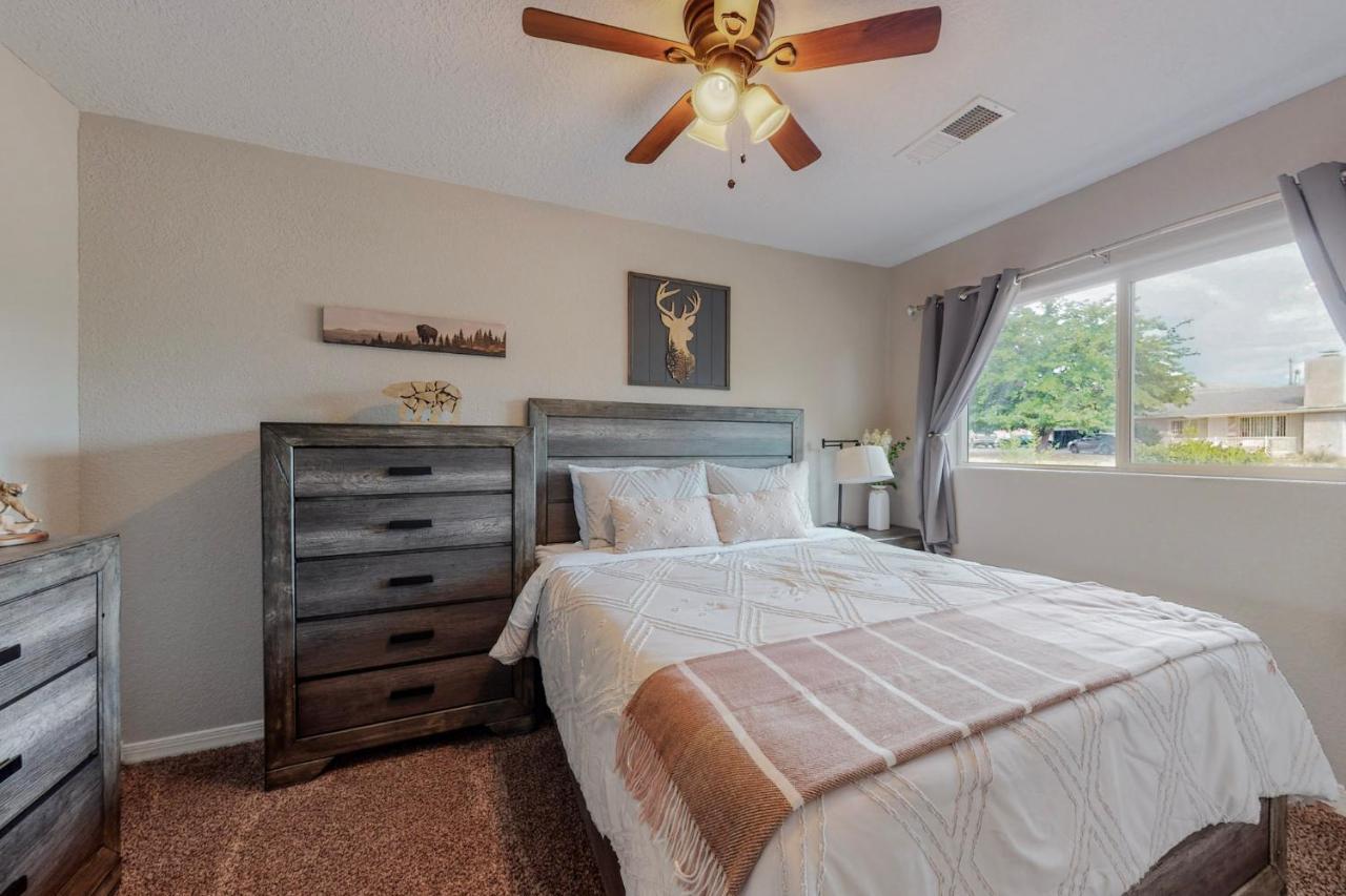 Comfortable 3-Bedroom Home With Spacious Backyard Albuquerque Exterior foto